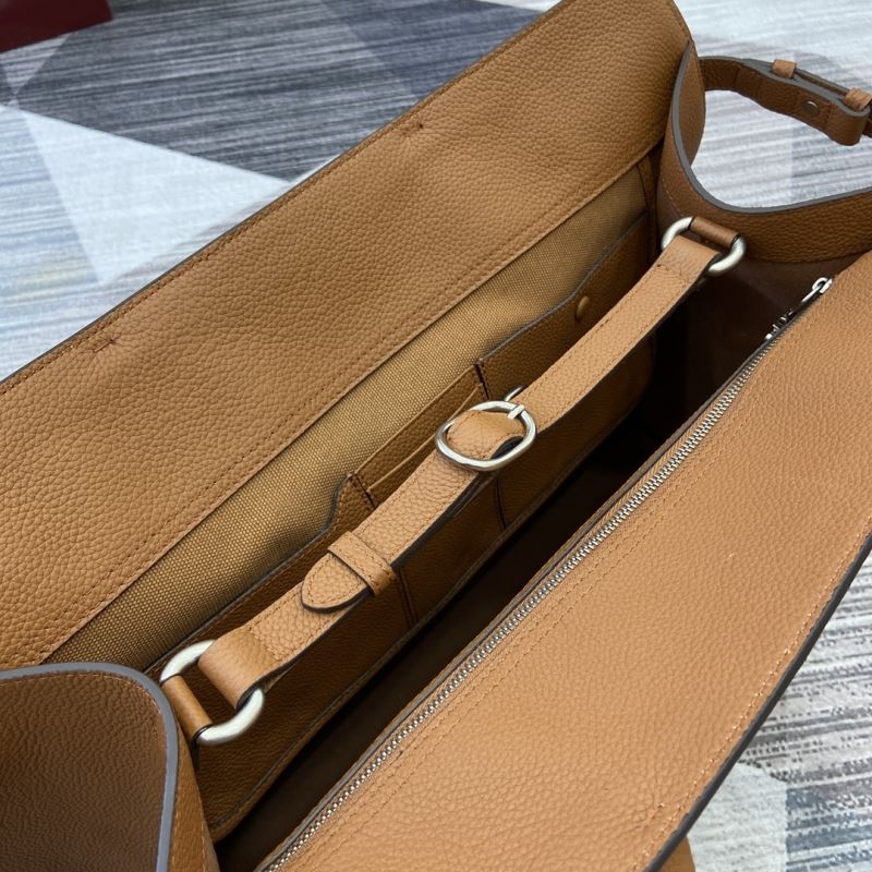 Gvc*1 tote bags